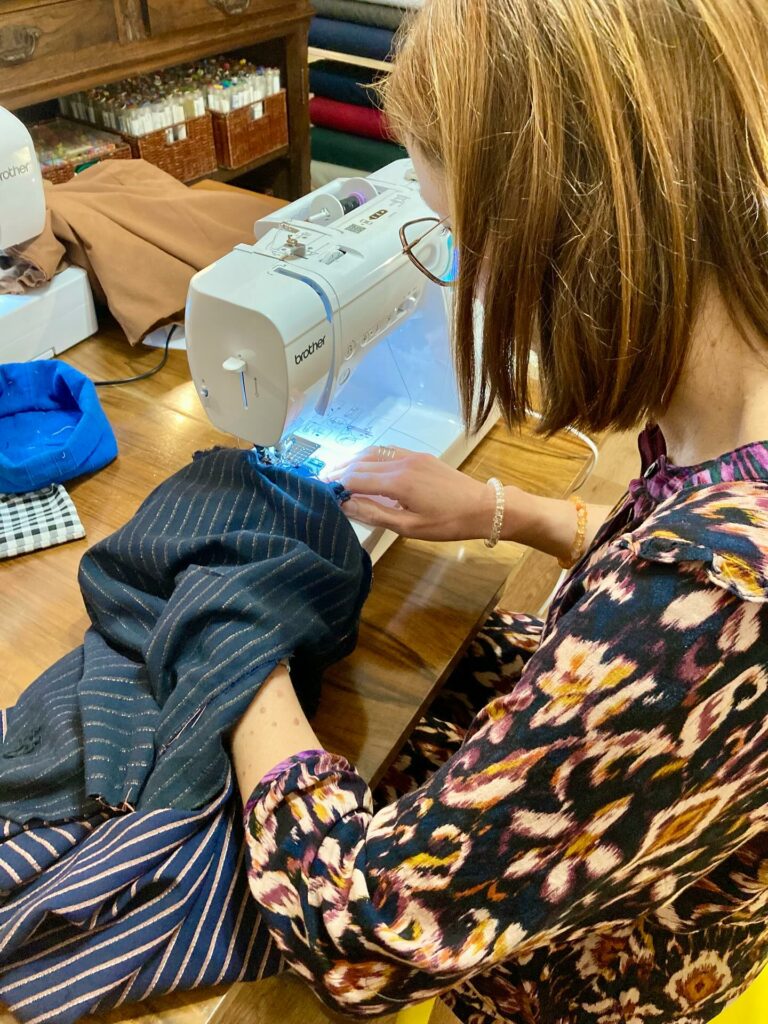 Cours de couture à la boutique Palatine à Equeurdreville proche Cherbourg en Cotentin