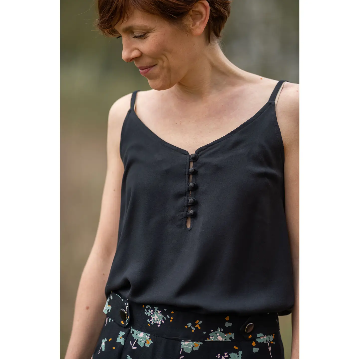 Crêpe de viscose noir réglisse - Eglantine & Zoé – Image 3