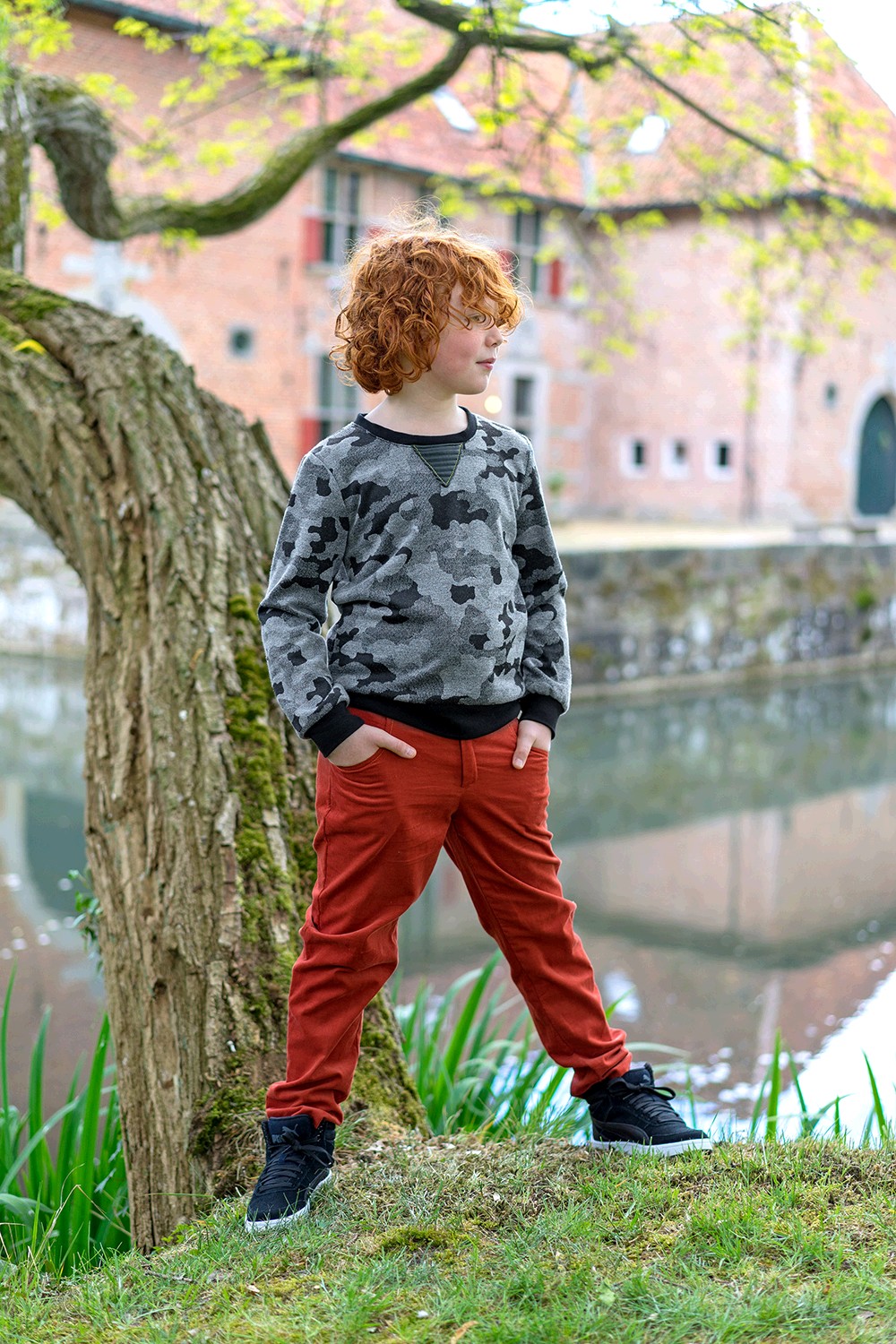 Velours milleraies uni brique – Image 6