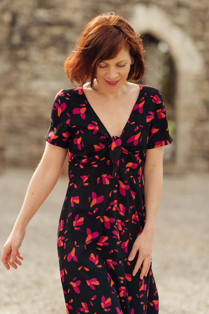 Viscose Pétali noir réglisse - Eglantine & Zoé – Image 8