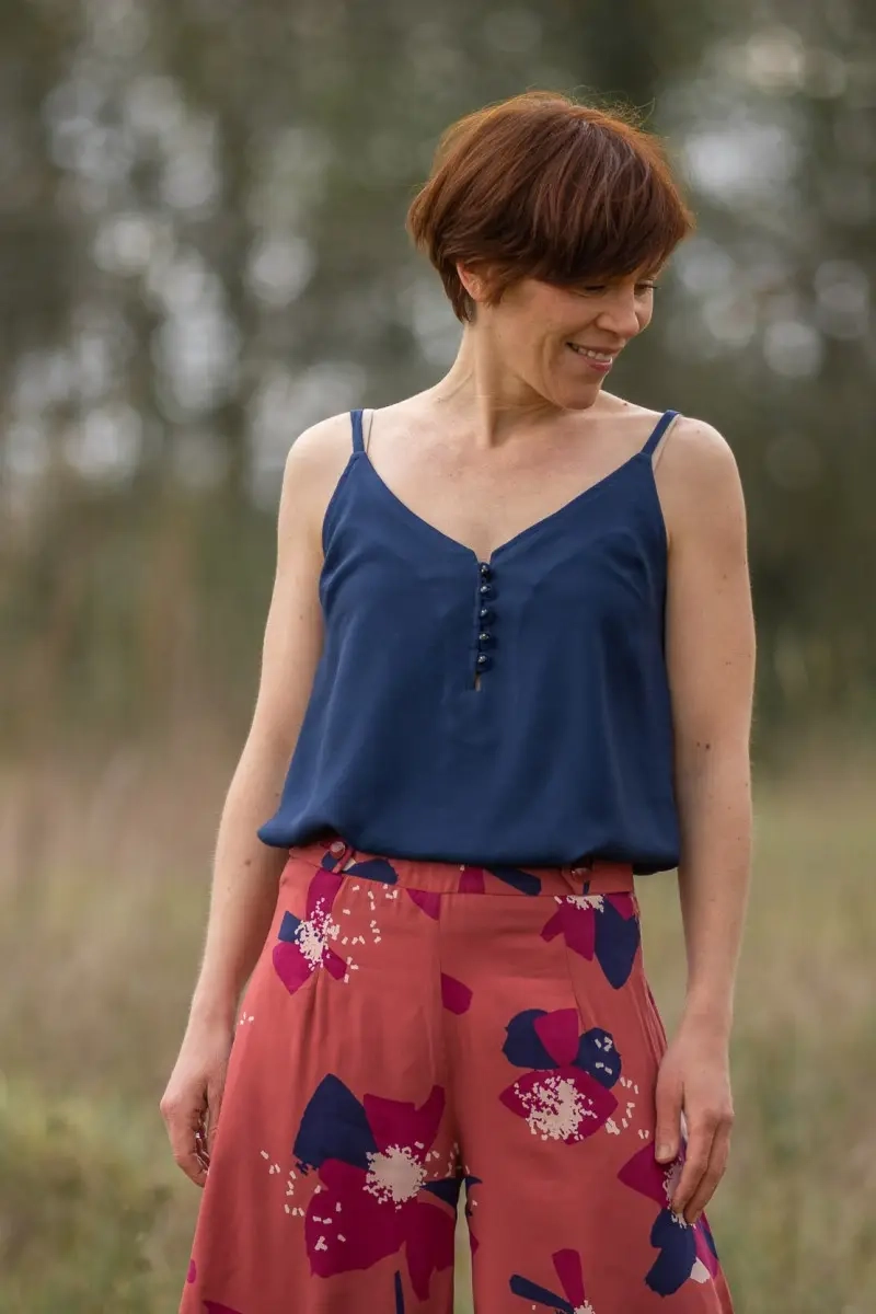 Crêpe de viscose bleu atlantique - Eglantine & Zoé – Image 5