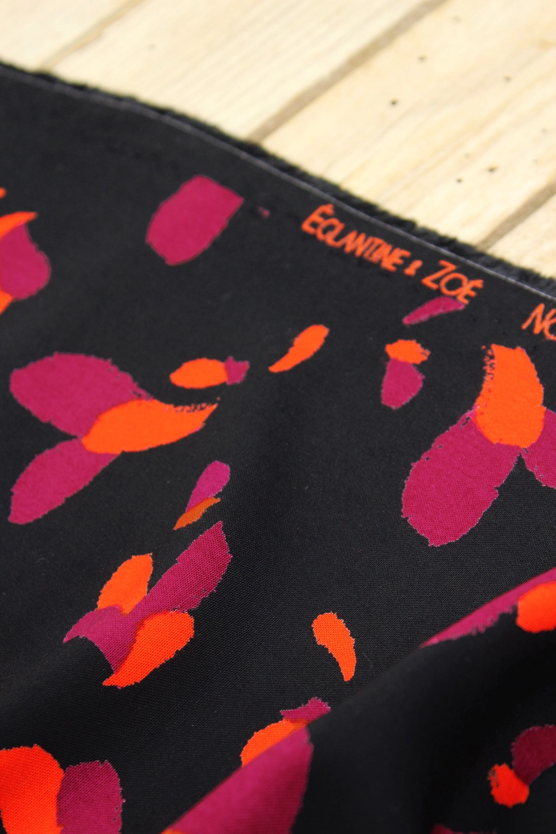Viscose Pétali noir réglisse - Eglantine & Zoé – Image 2